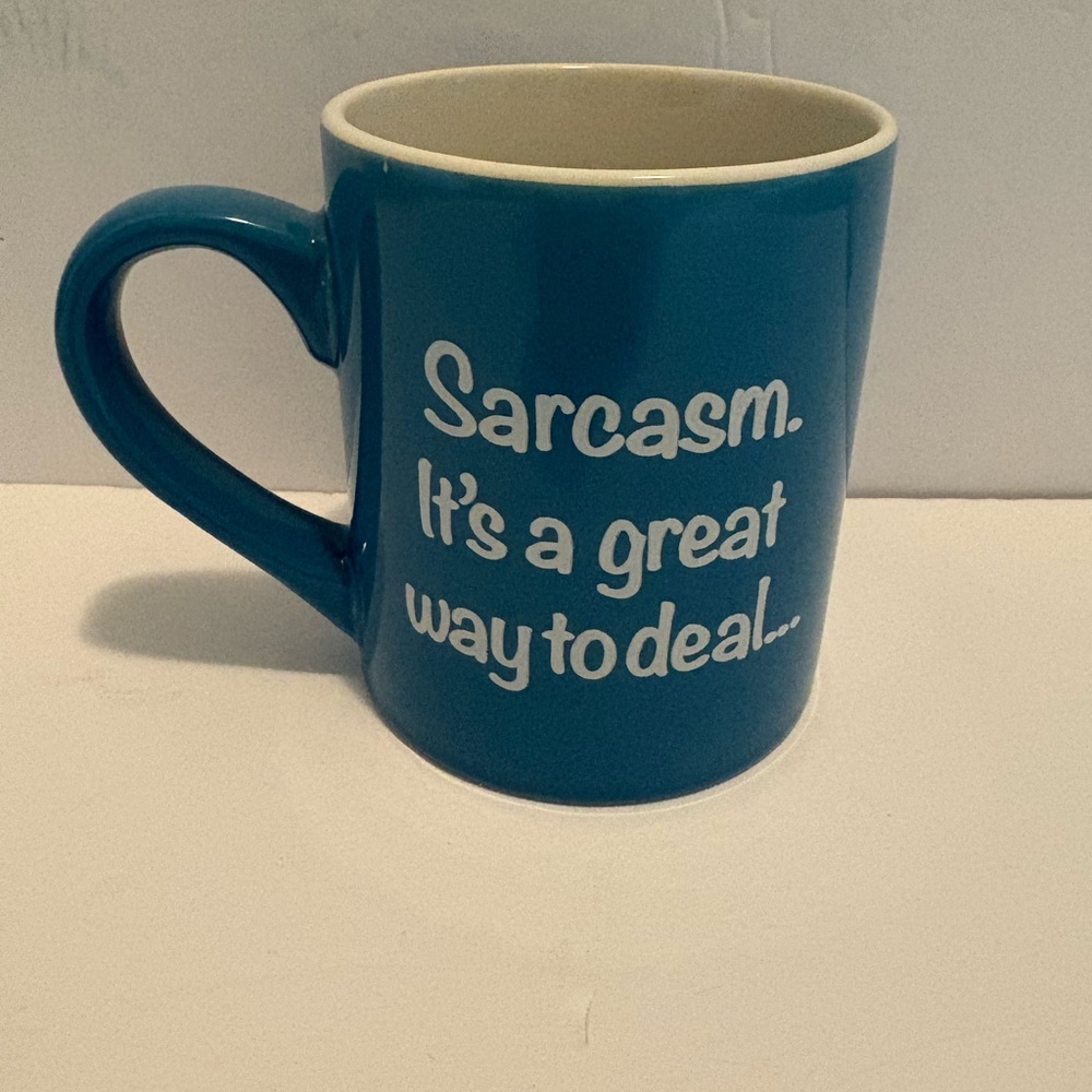 Daria Sarcasm It’s a Great Way To Deal 14 Ounce Blue Mug MTV 2021 New - Picture 4 of 9